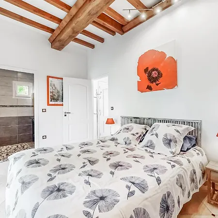 Stunning Home In Rubercy With Sauna * Rubercy