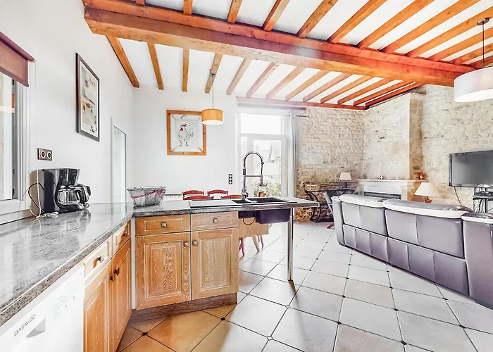 Casa vacanze Amazing In With Sauna Rubercy